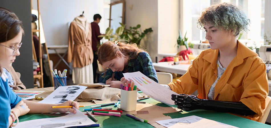 La inclusión educativa puede mejorar el rendimiento académico de todos los estudiantes en una misma aula.