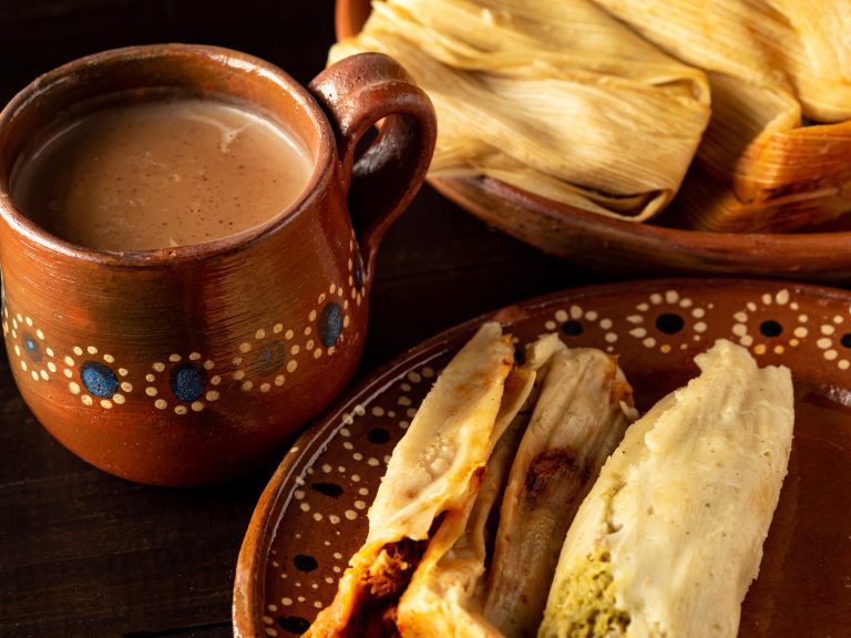 Tamales y atole