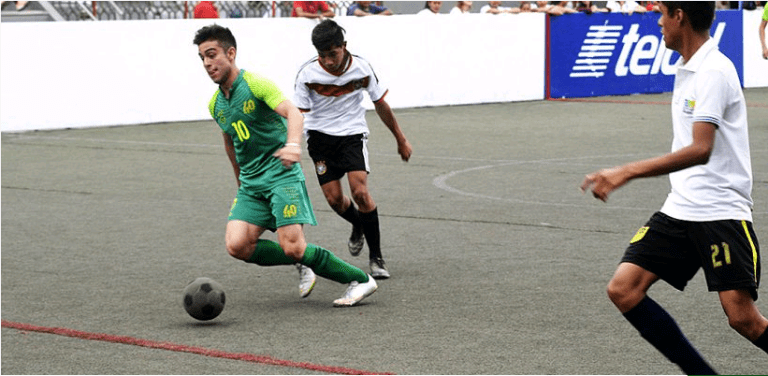 Gansos Salvajes a la semifinal de futbol en Torneo Interprepas