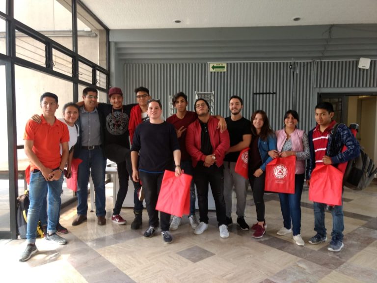 Estudiantes de Arquitectura visitan instalaciones de Cenapred