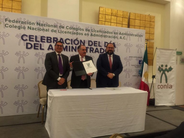 Firma de convenio de colaboración UIC-CONLA