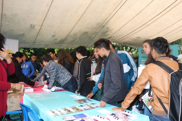 1ª Feria académica de idiomas