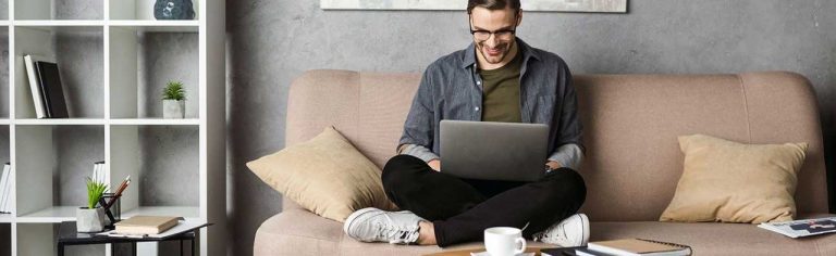 Home office, la nueva tendencia, un emprendedor trabajando desde su casa, 110 KB, home office