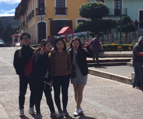 Alumnos de Español para extranjeros efectúan viaje cultural