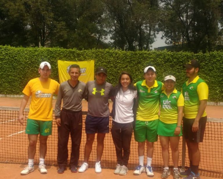 Equipo representativo de Tenis gana la serie de dobles y singles a la U